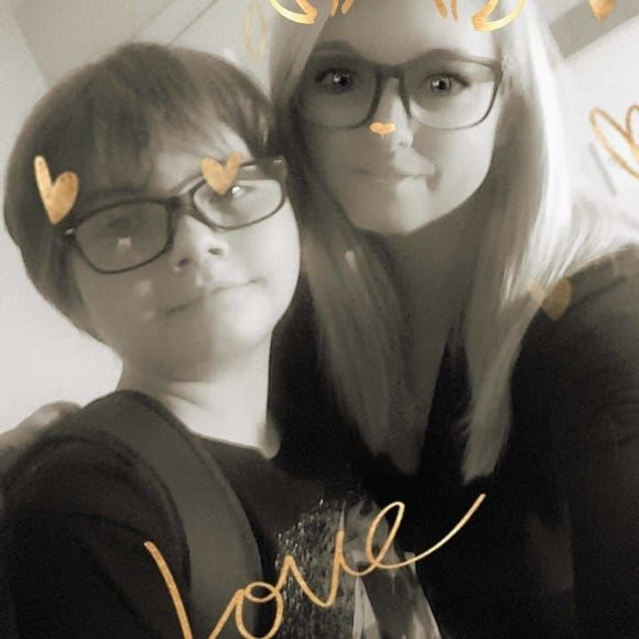 Meet your Posher, Stacey - Picture 1 of 1